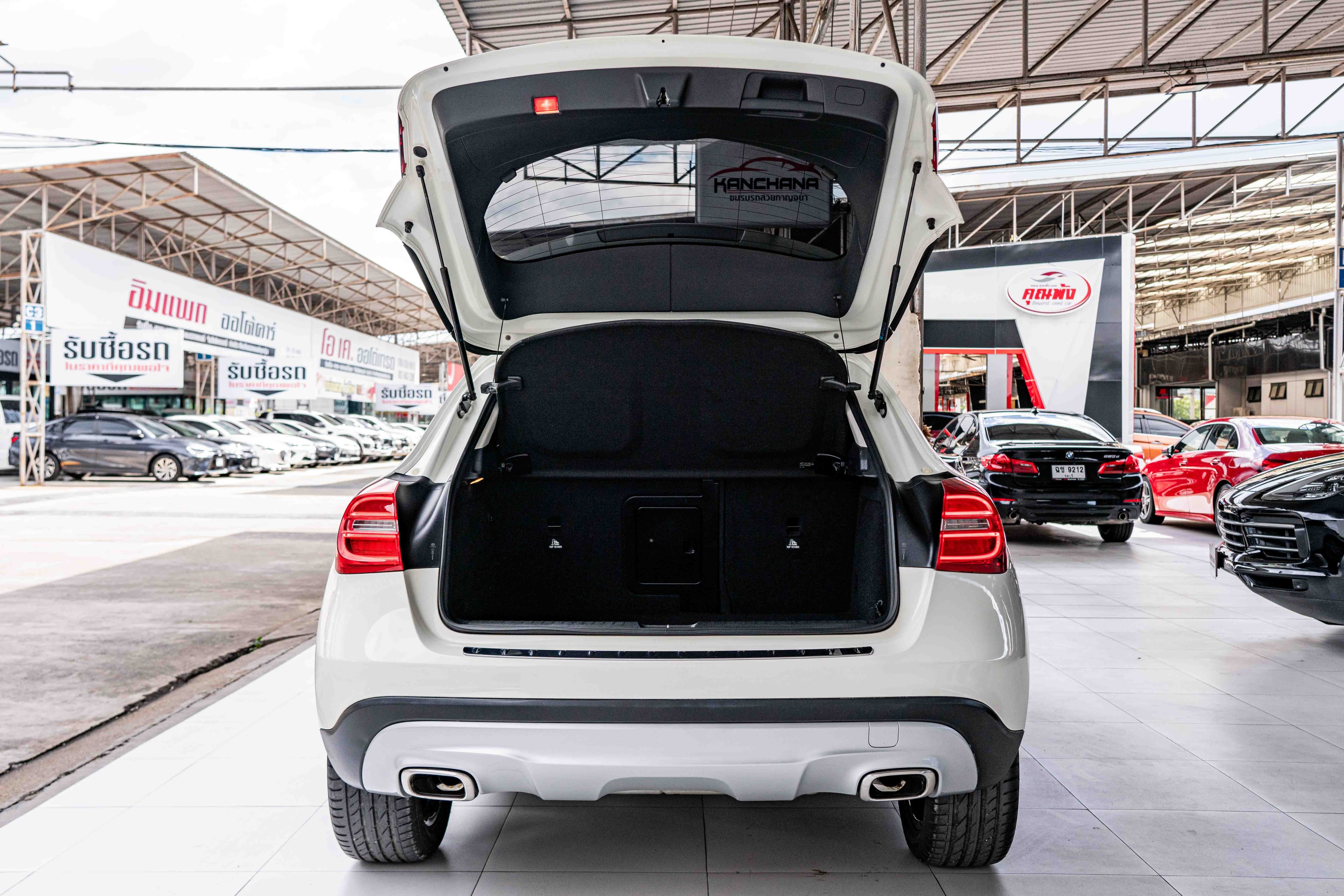 Mercedes-Benz GLA200