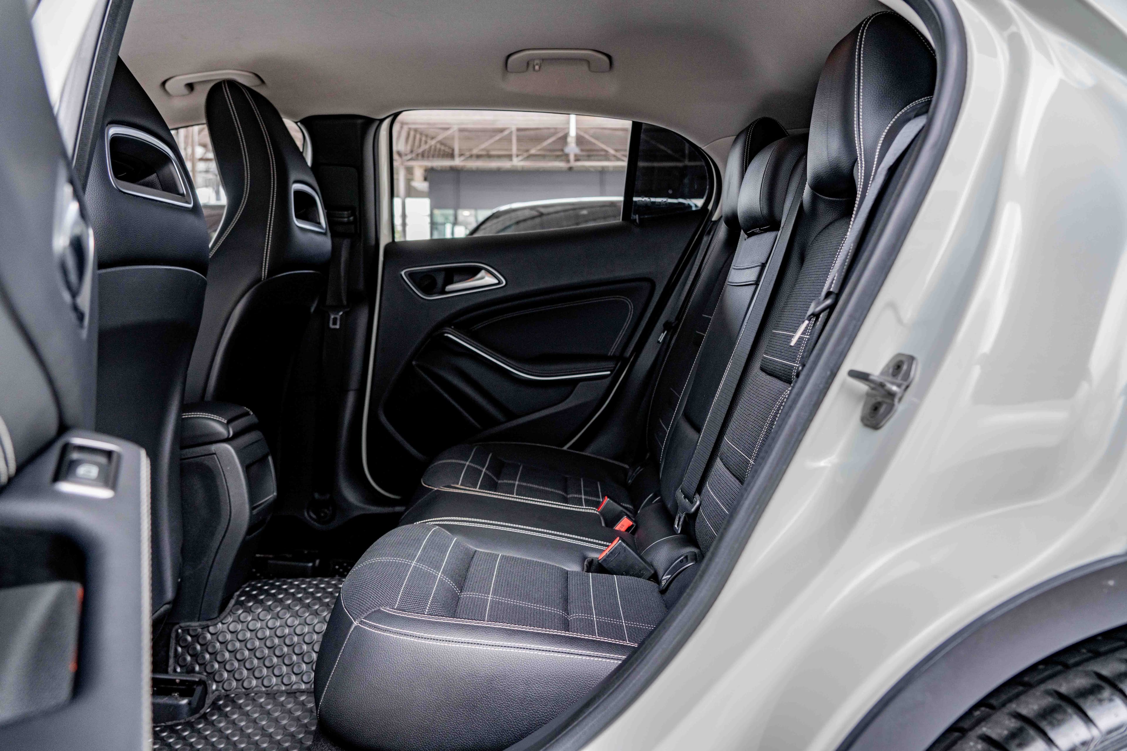 Mercedes-Benz GLA200