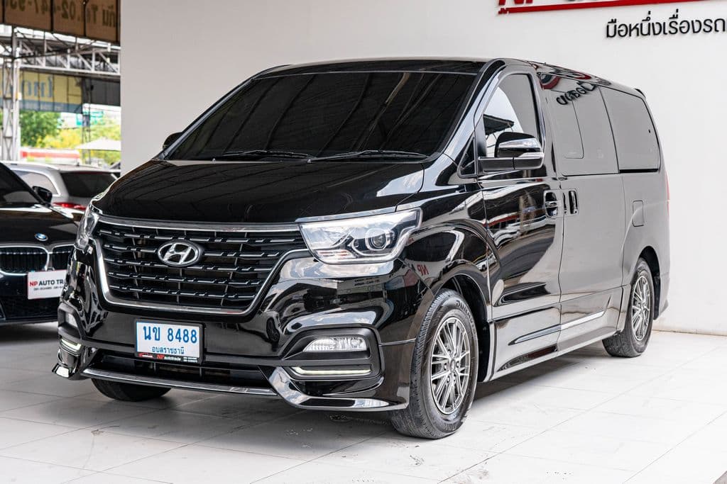 Hyundai H-1