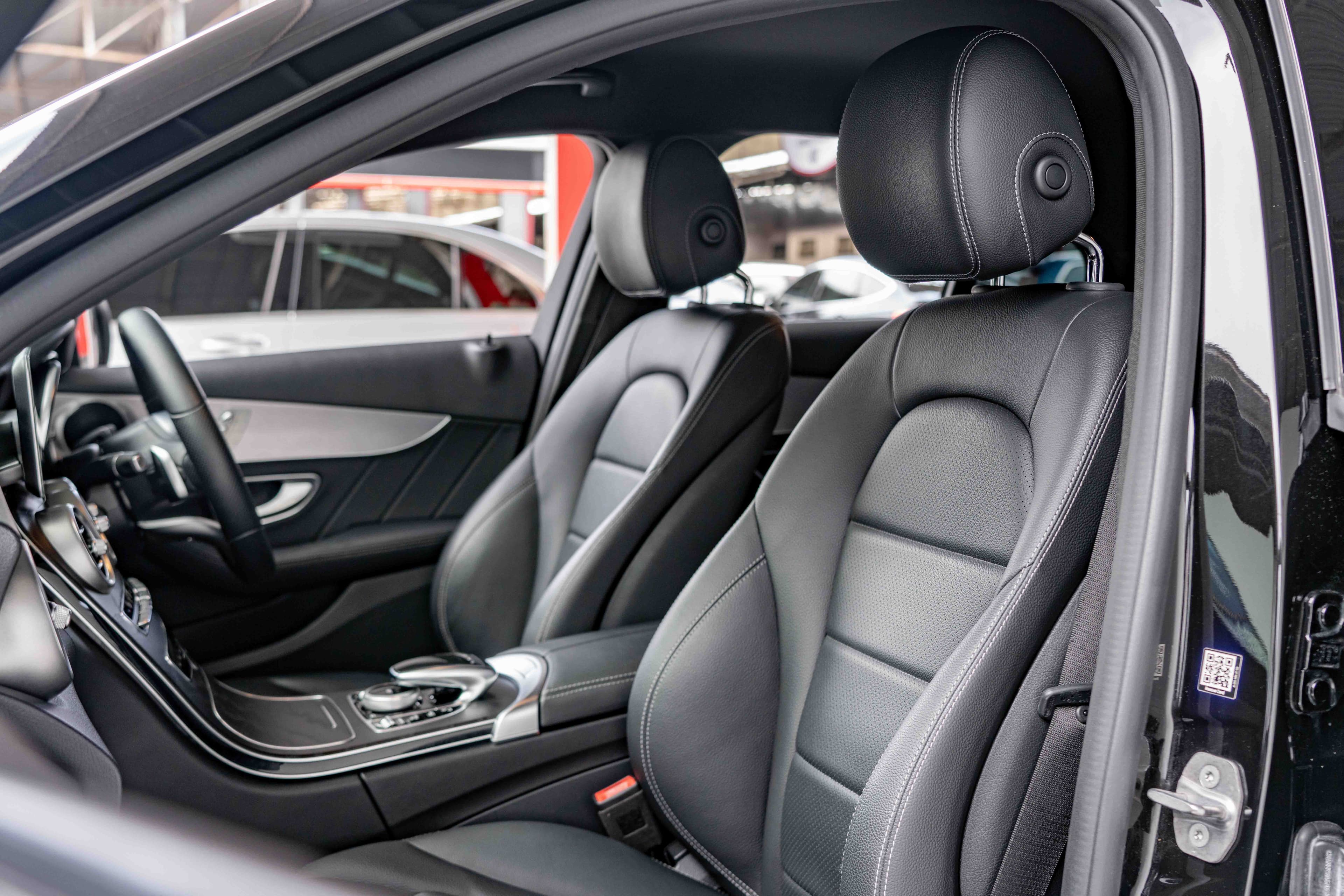 Mercedes-Benz C300e
