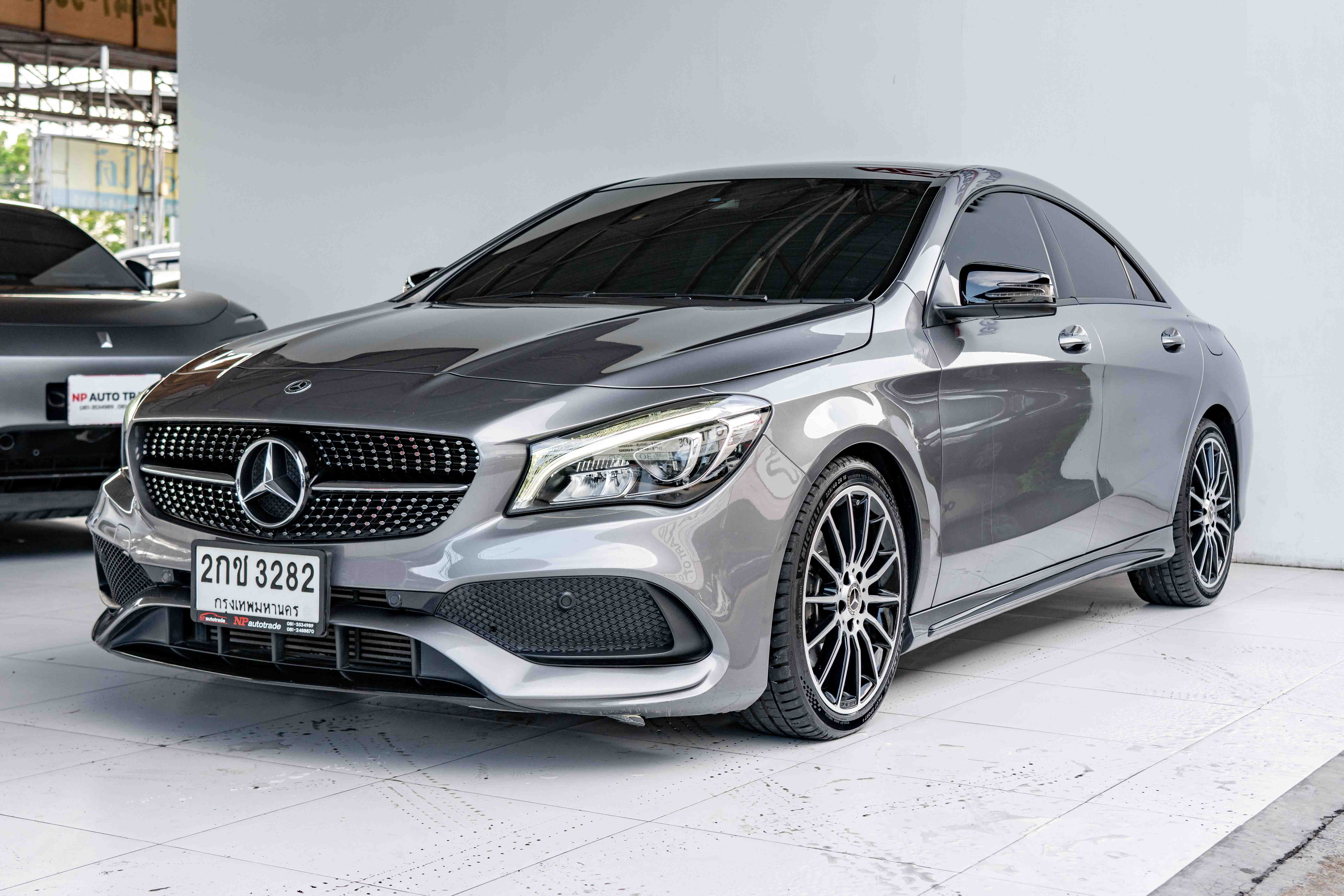 Mercedes-Benz CLA250