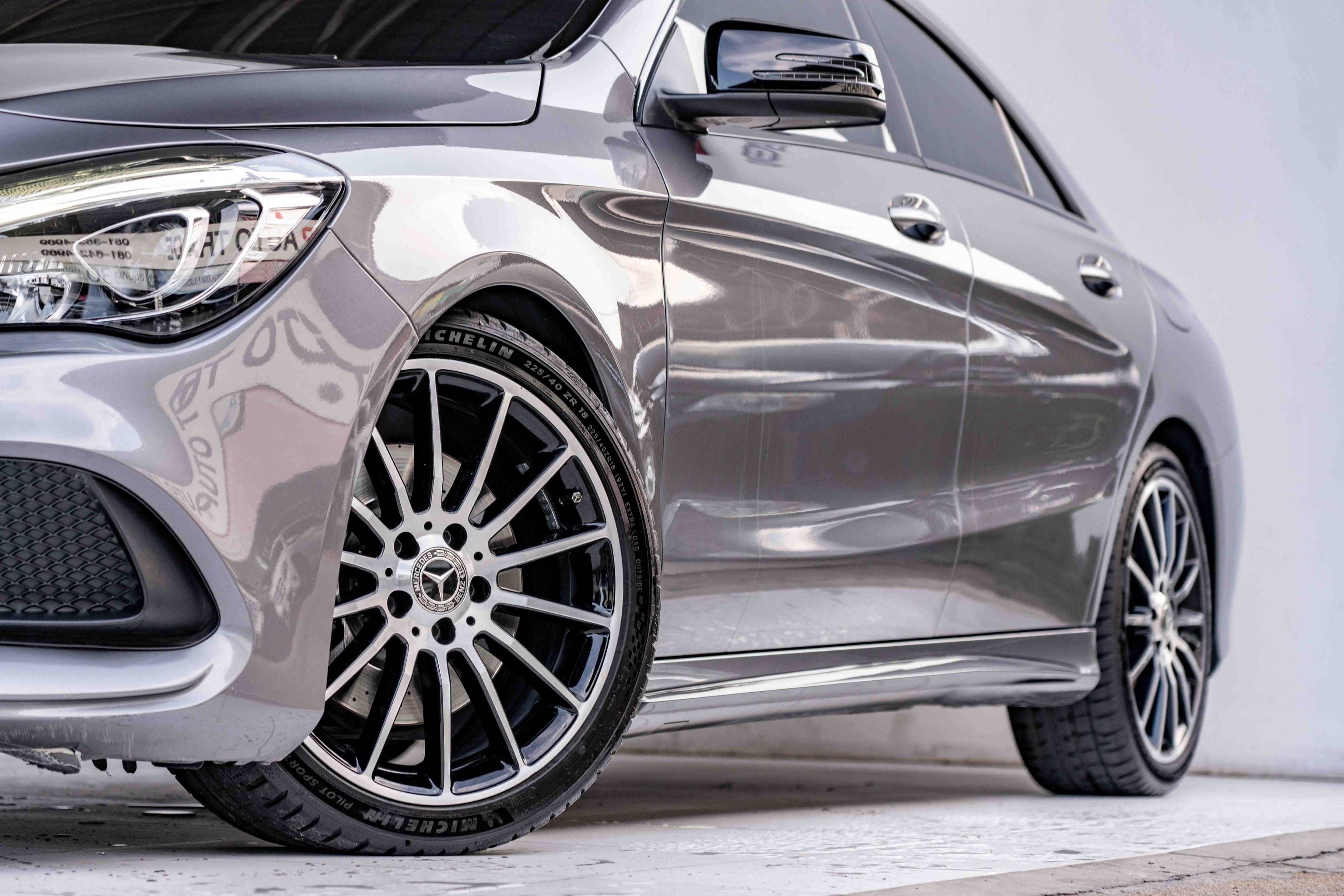 Mercedes-Benz CLA250