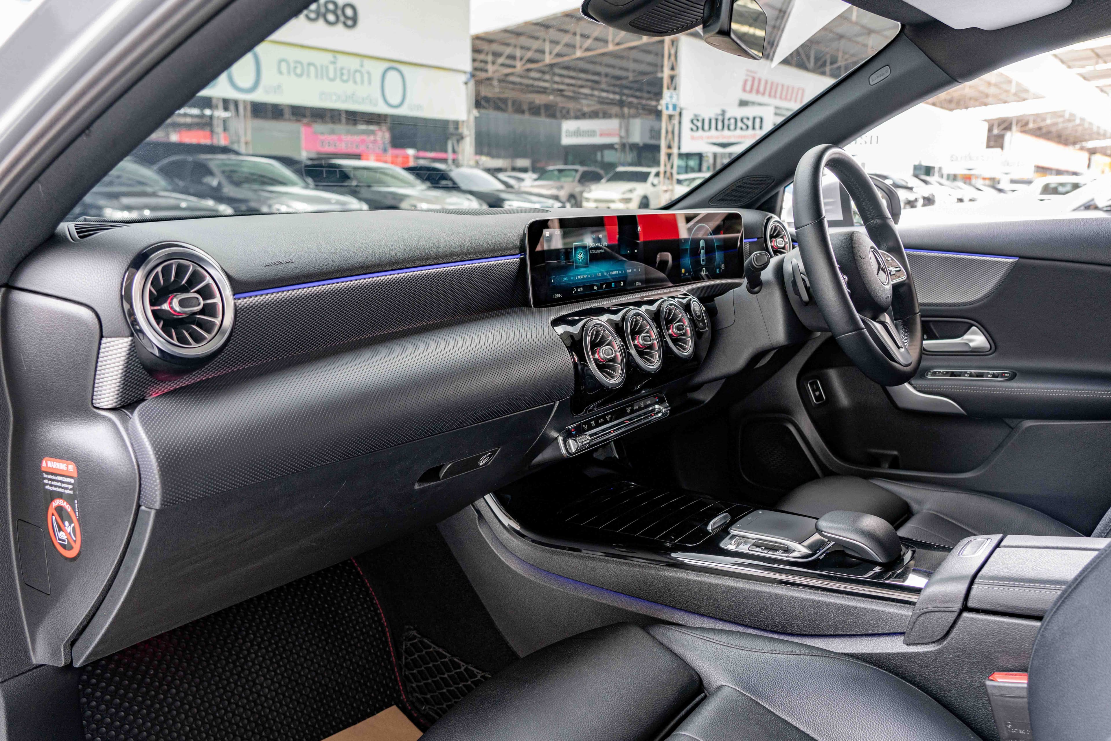Mercedes-Benz A200