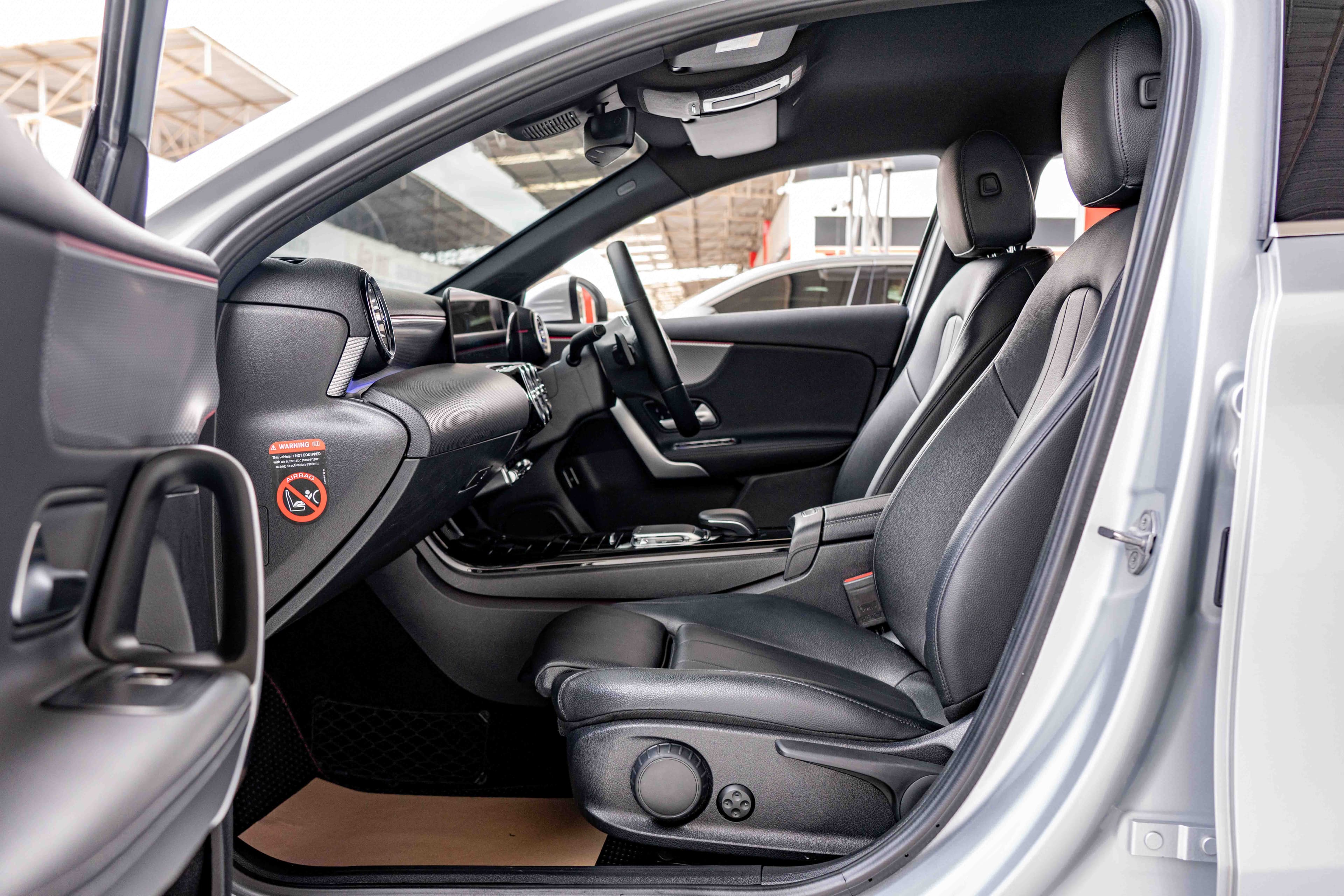Mercedes-Benz A200