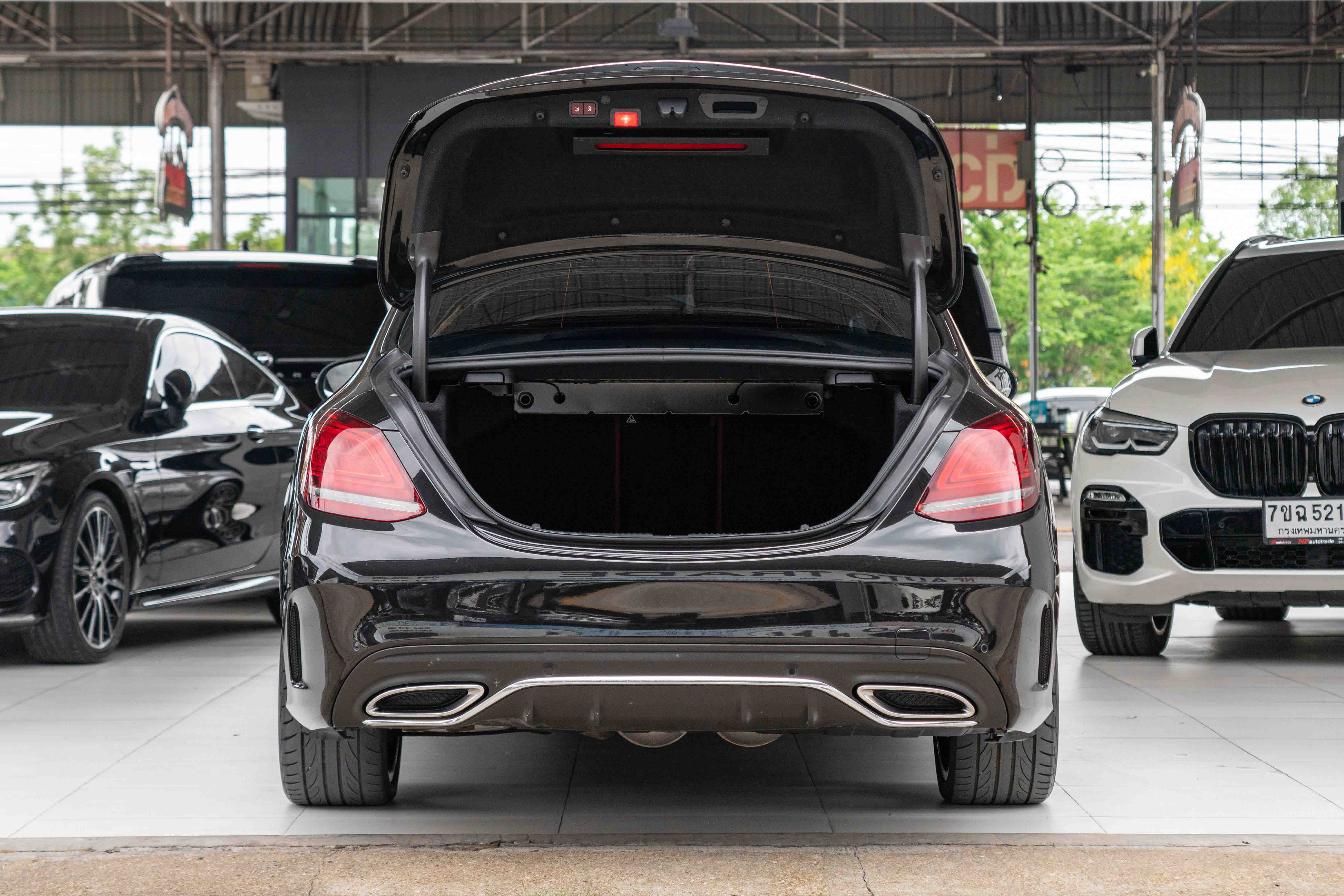 Mercedes-Benz C220d