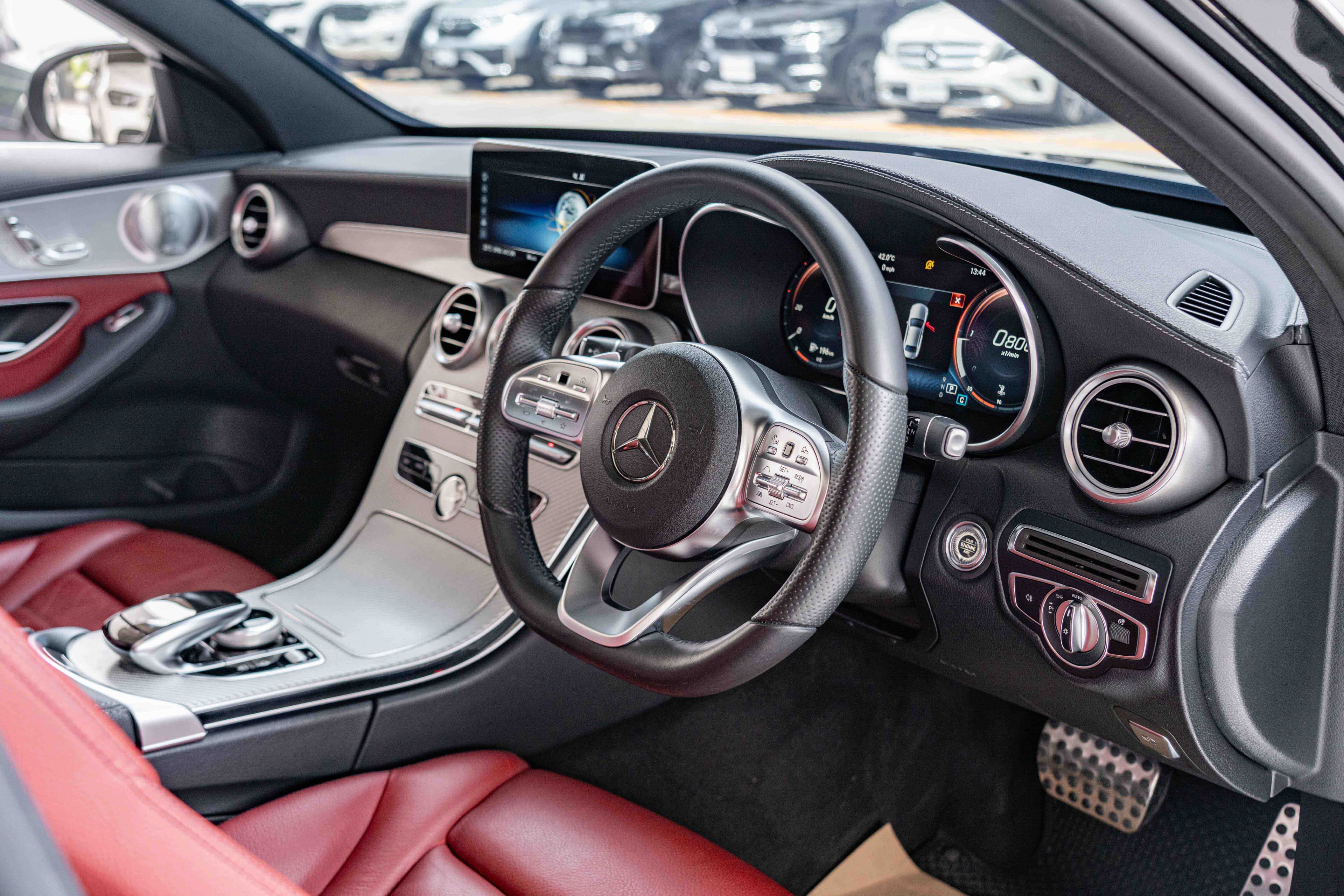 Mercedes-Benz C220d