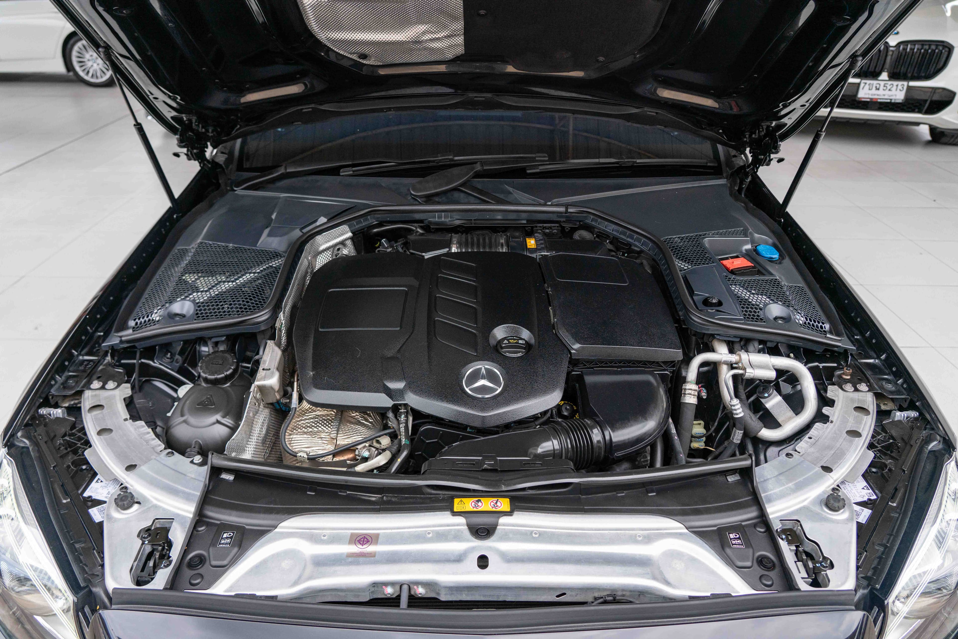 Mercedes-Benz C220d