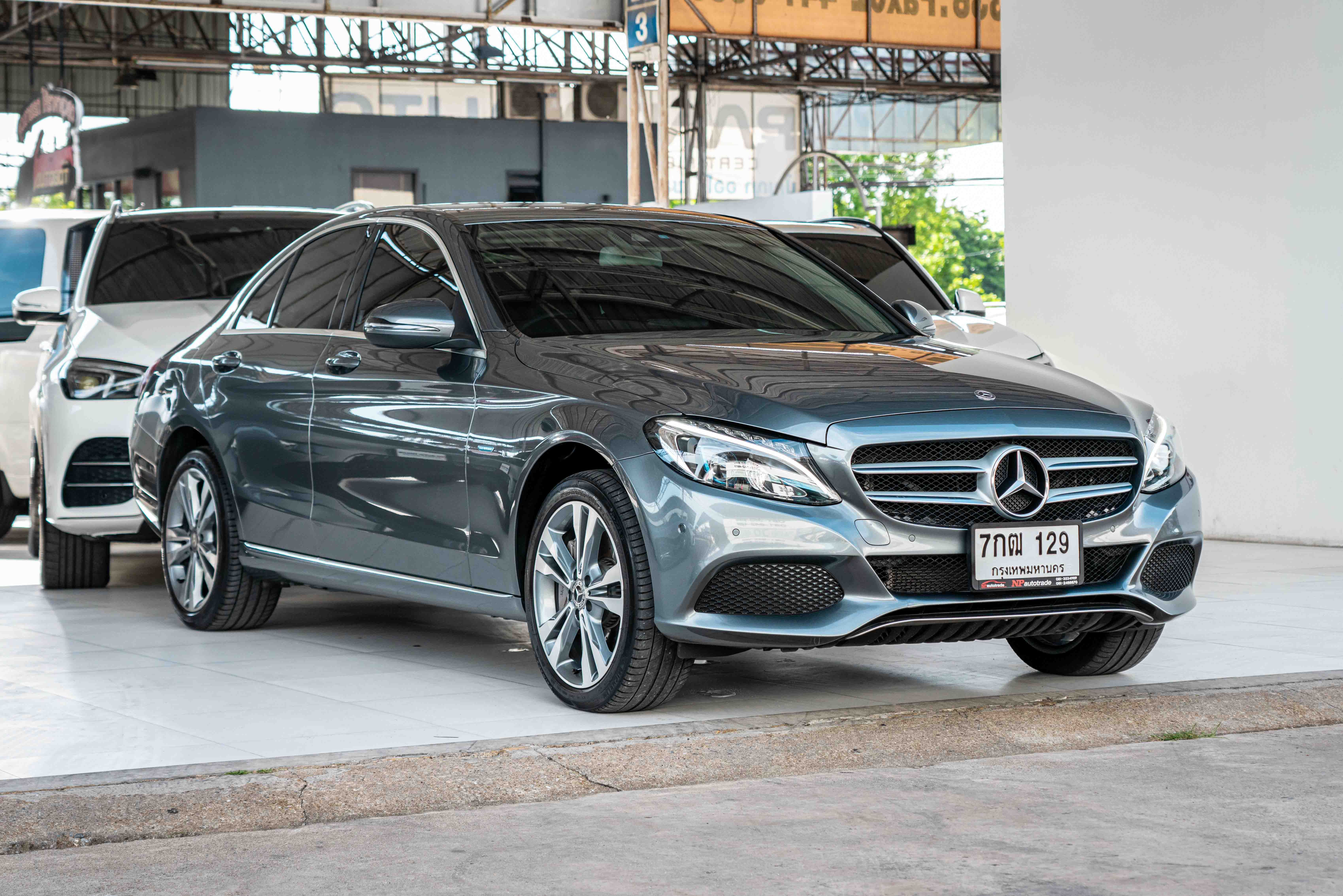 Mercedes-Benz C350e
