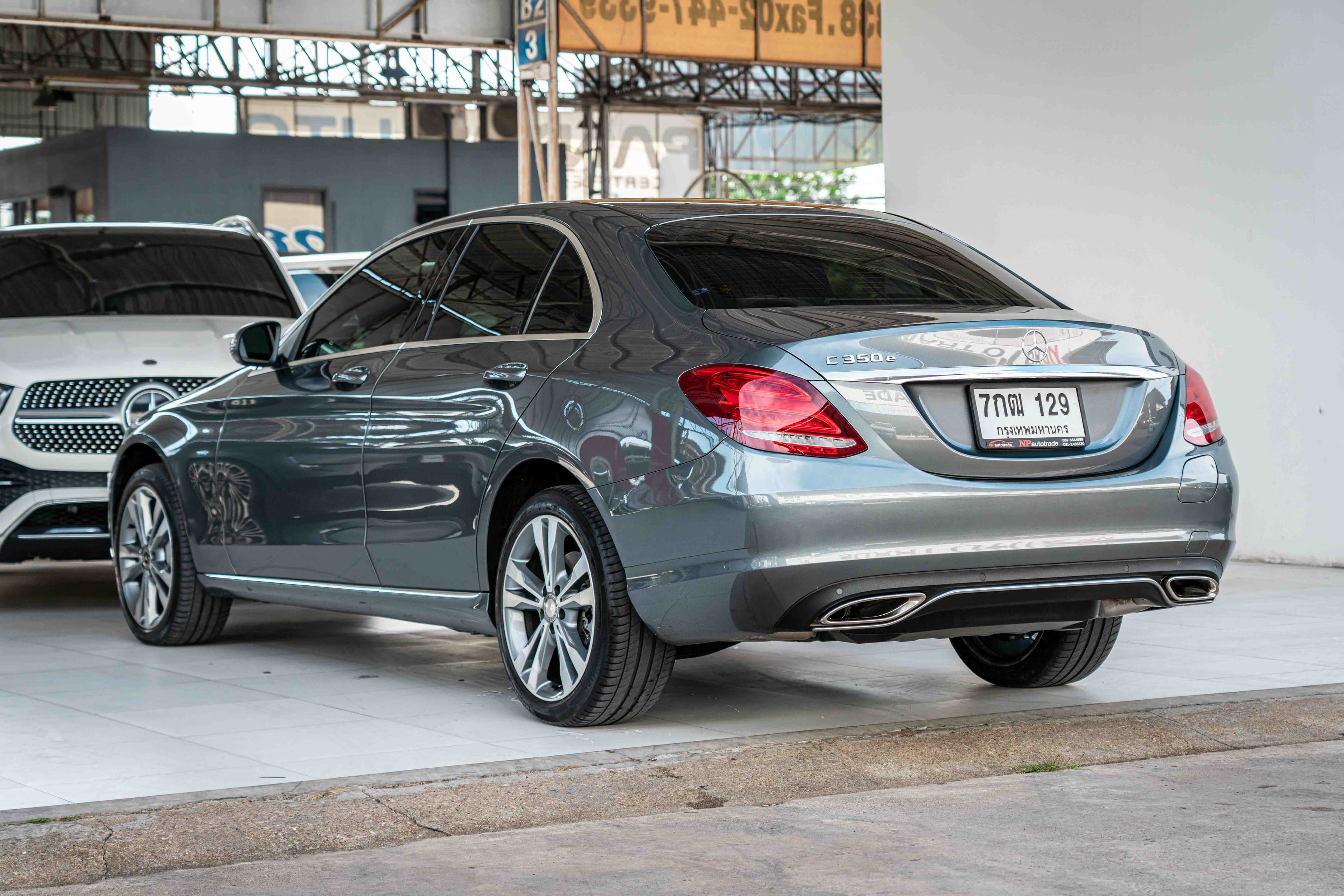 Mercedes-Benz C350e