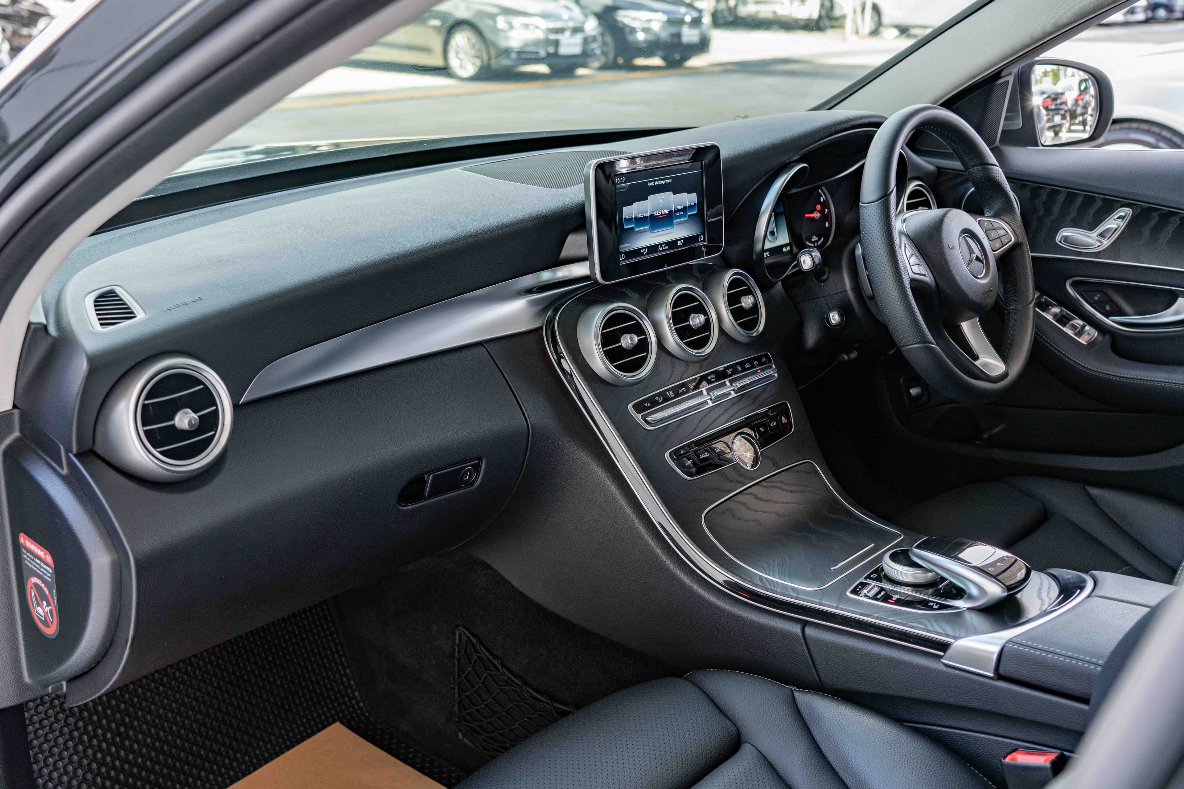 Mercedes-Benz C350e
