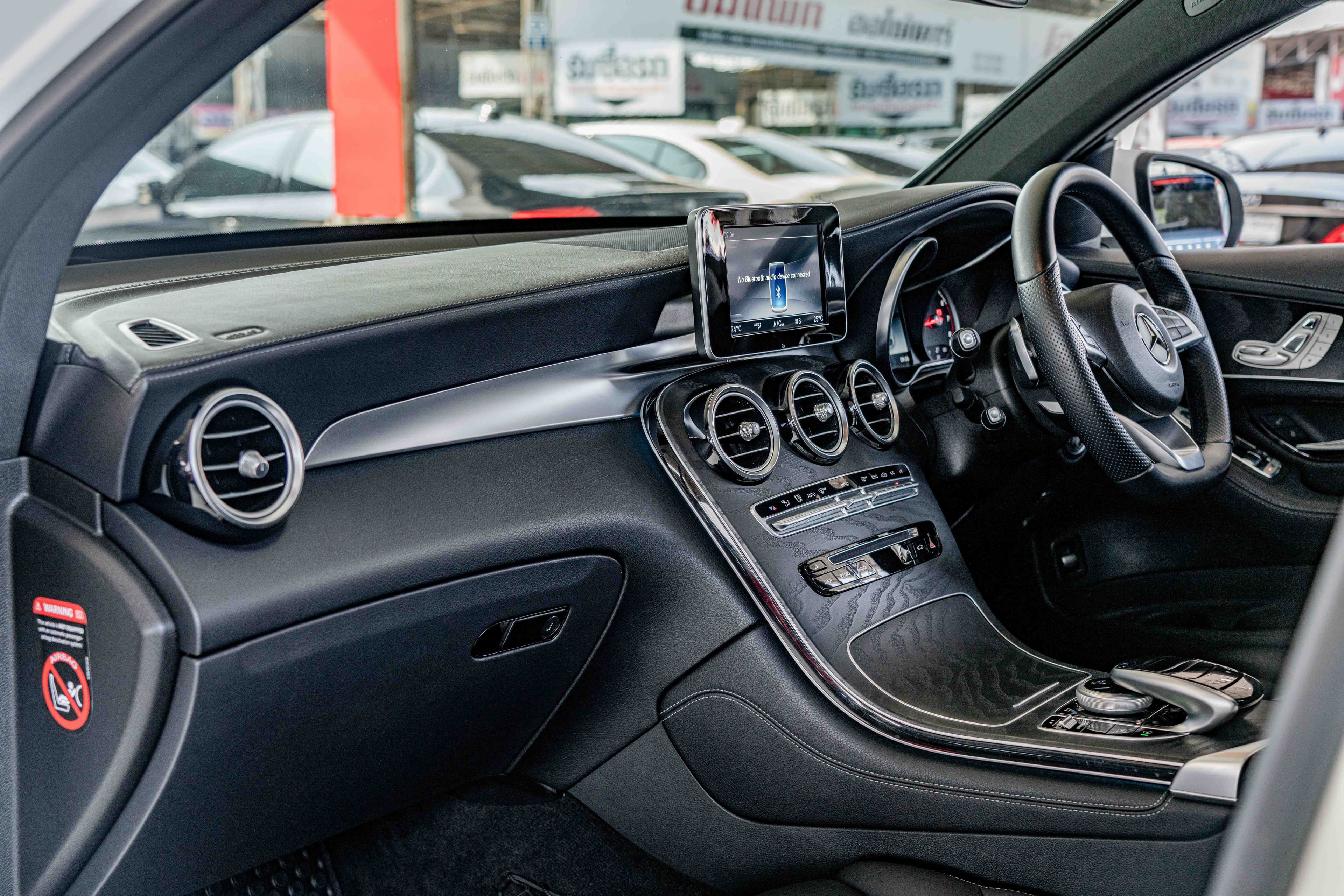 Mercedes-Benz GLC250