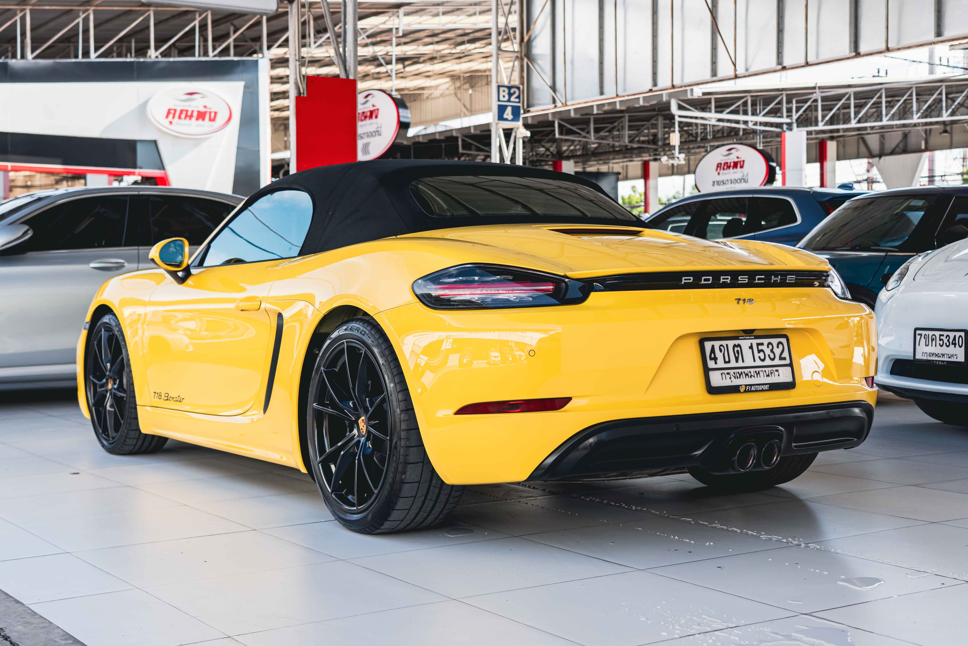 Porsche 718 Boxster