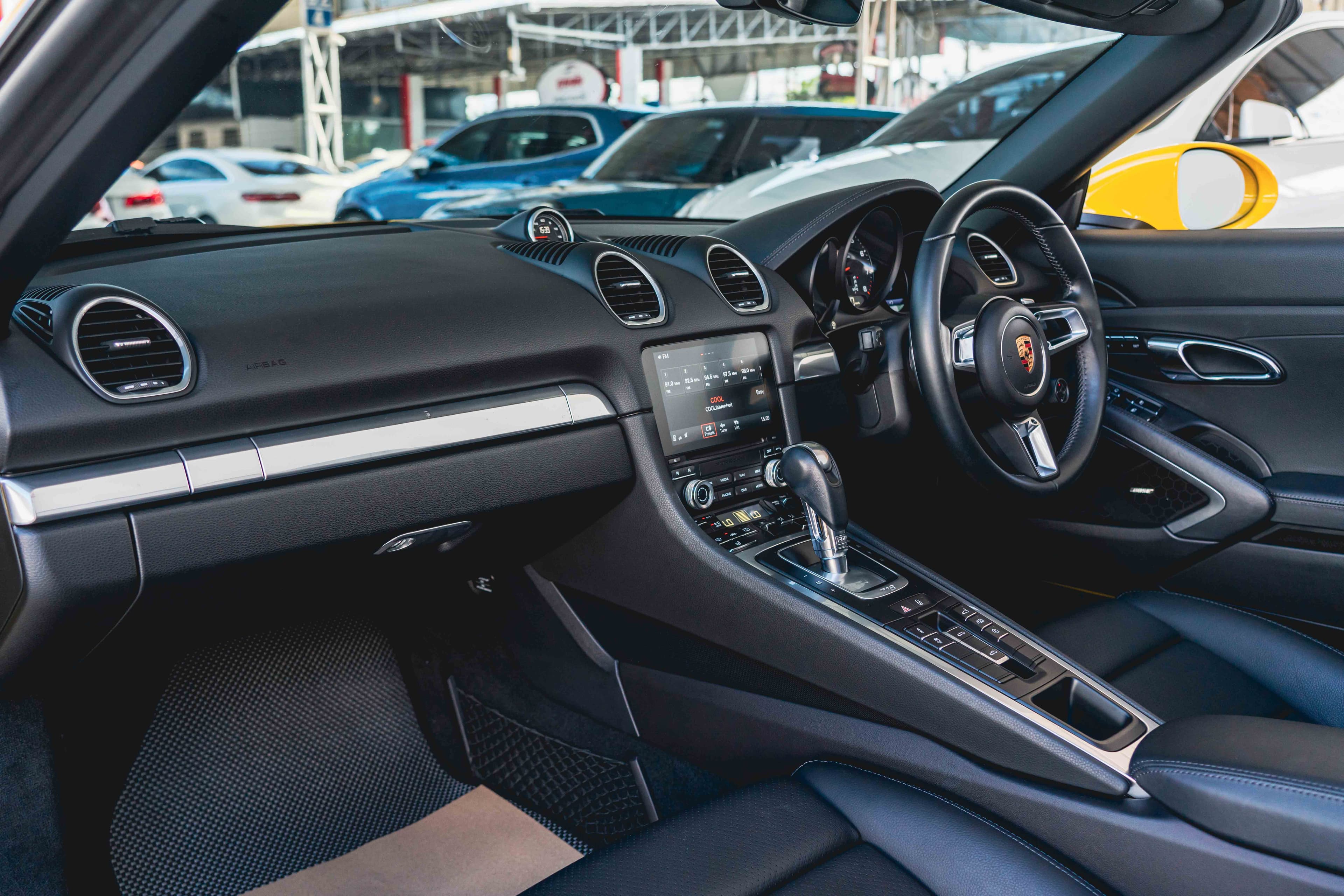Porsche 718 Boxster