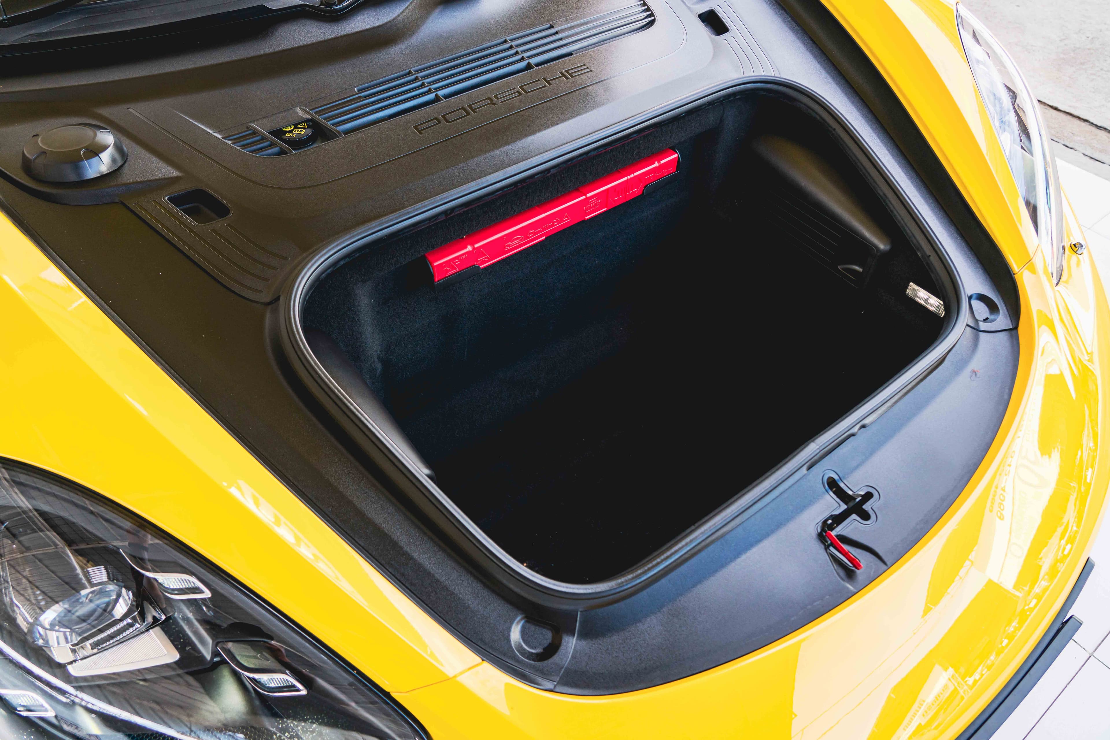 Porsche 718 Boxster