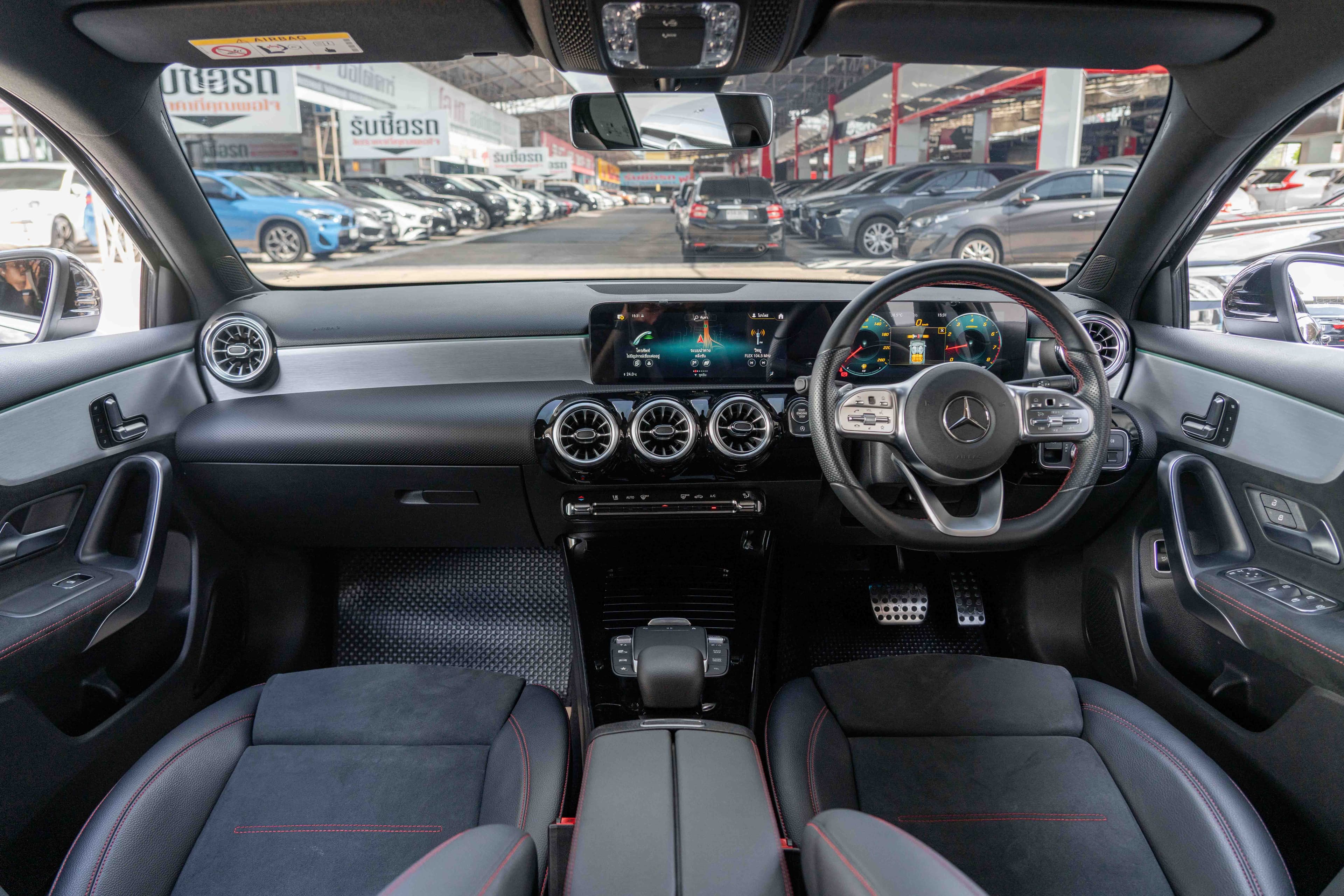 Mercedes-Benz A200
