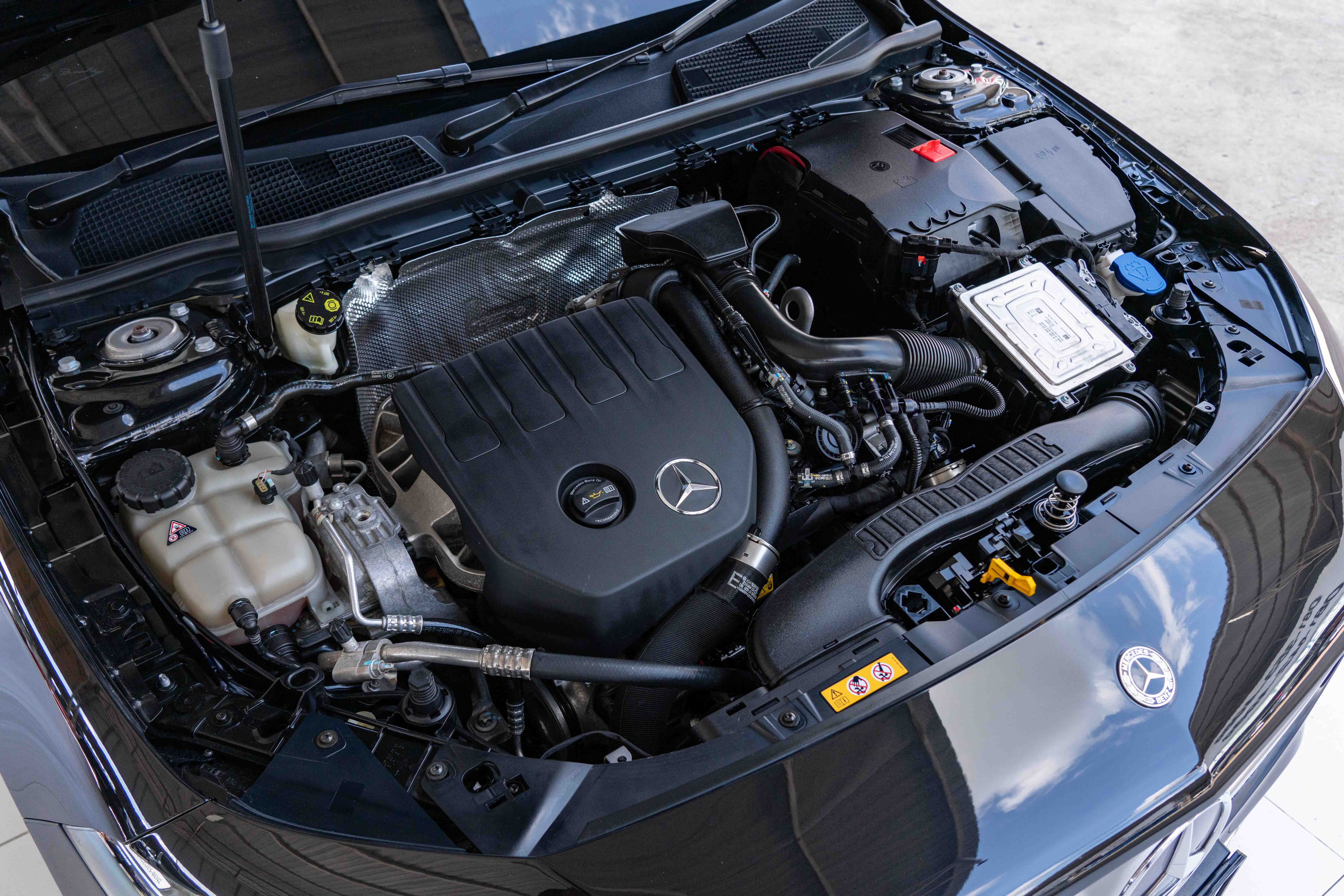 Mercedes-Benz A200